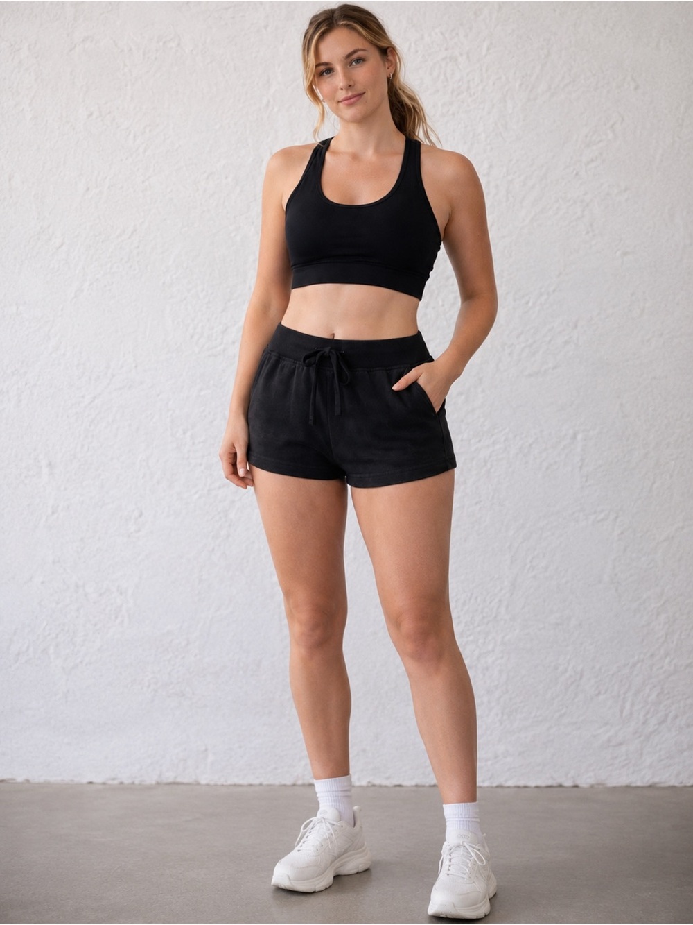 Lululemon Loop Back 2” Short
Size 8 • Acid Rubber Dye Black • Rare Colorway